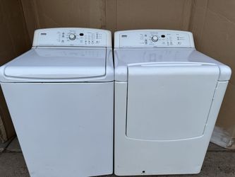 Kenmore washer and dryer laundry set