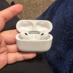 AirPods Pro 2 “read Below”