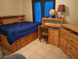 KIDS FULL DAYBED DESK & DRESSER