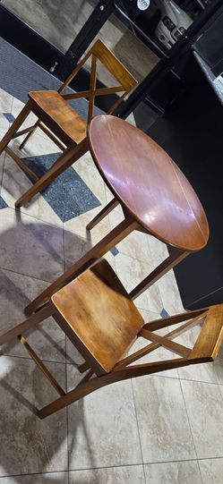 Solid wood table n chairs first $40