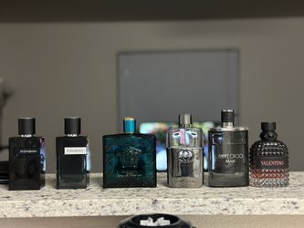 Dolce & Gabbana Light Blue eau intense And Vince Camuto Homme for Sale in  Smithfield, NC - OfferUp