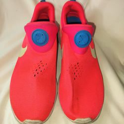 Mens Nike Athletic Shoes Now On Sale 