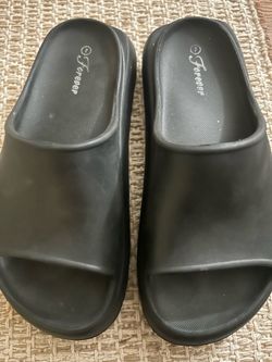 Women’s slides