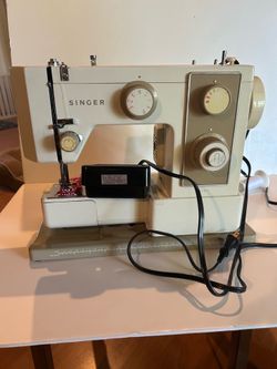Singer 5127 electric sewing machine