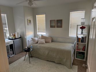Twin size trundle day bed