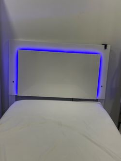 WHITE TWIN BED