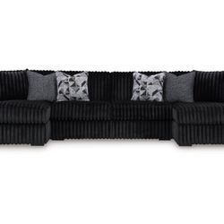 Double Chaise Sectional. 🚚WE DELIVER🚚