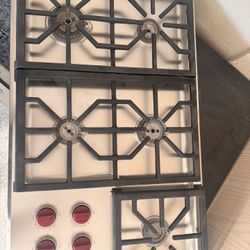 Wolf CG365PS 36” Cooktop