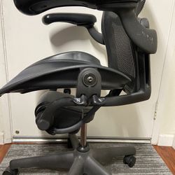 Hermann miller chair