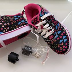 Heelys Pro 20 - Girls Size 1 - Like New 