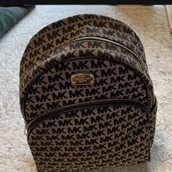 Michael Kors Abbey Large Backpack