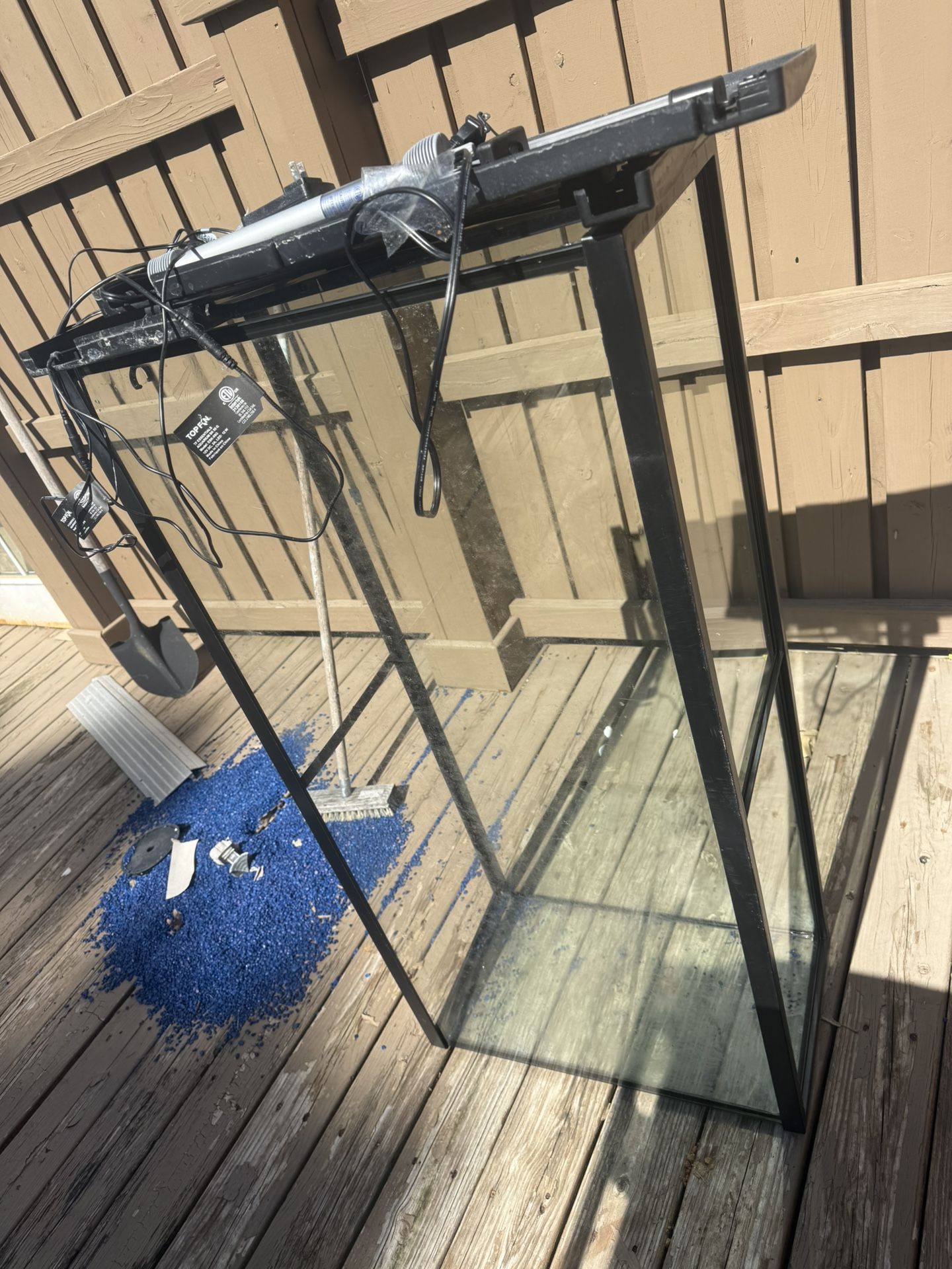Everything Must Go Fish Tank 55-75”