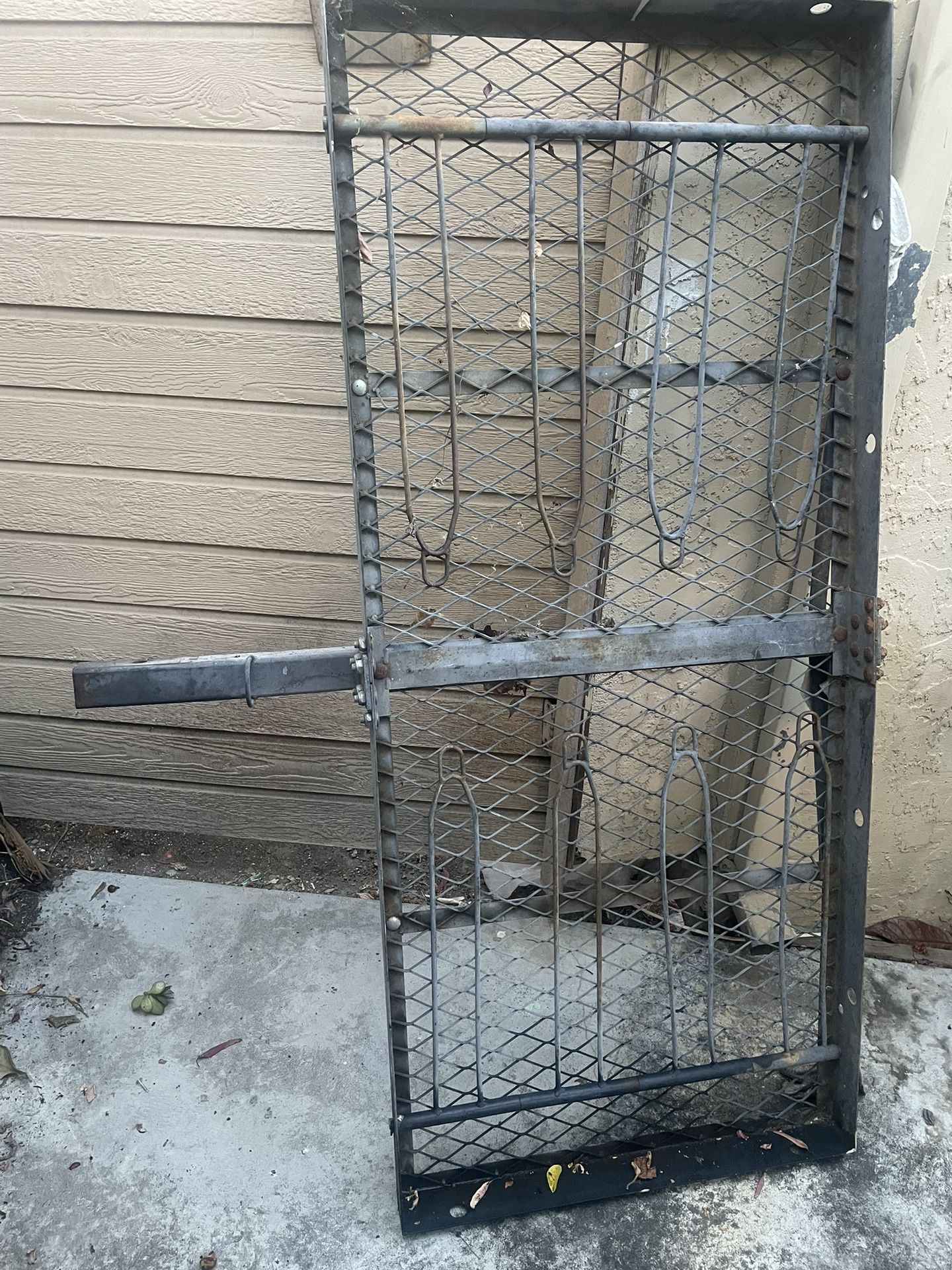 Hitch Cargo Carrier