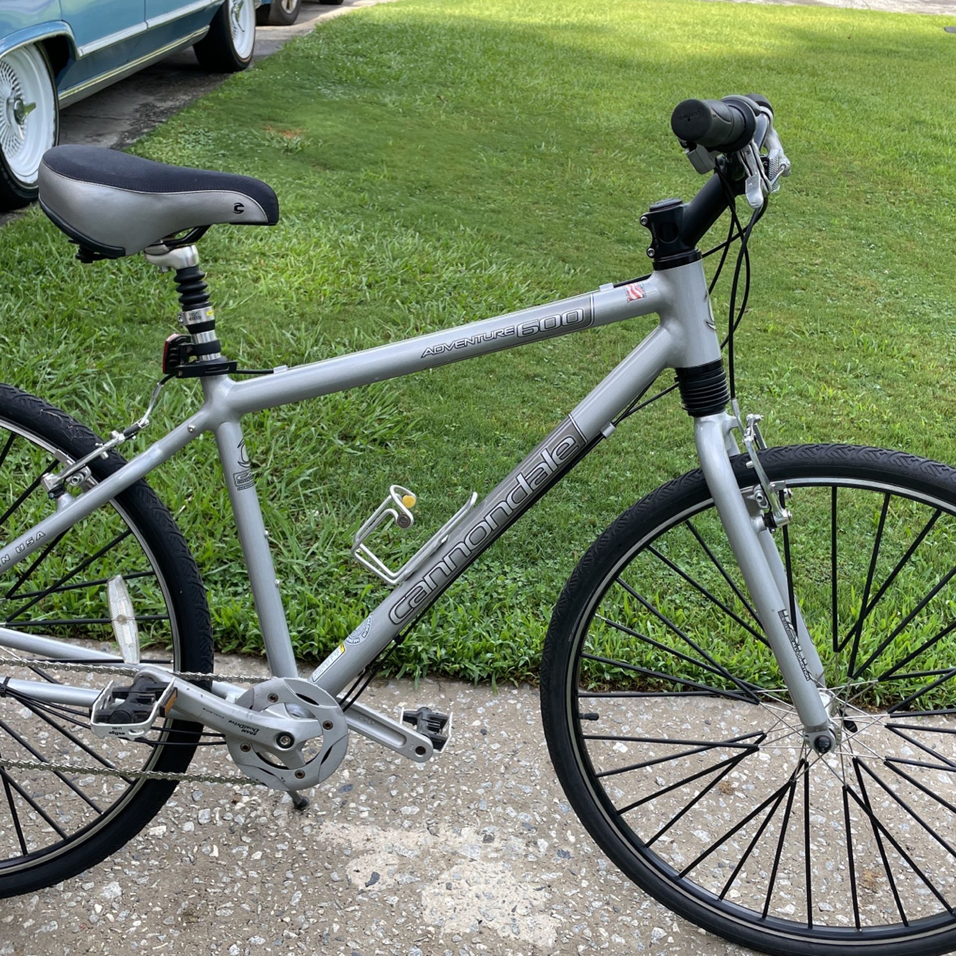 Men’s 700c Cannondale Adventure 600 Hybrid Bike