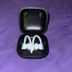 Used Power Beats Pro