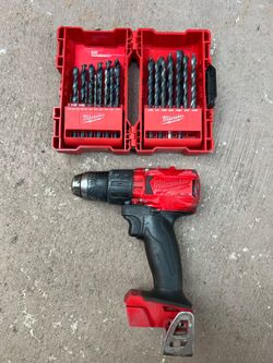 Milwaukee drill and bits