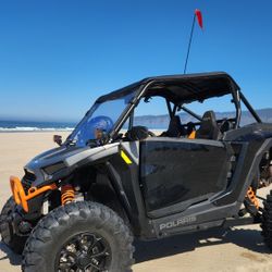 2024 Polaris Rzr xp 1000 ultimate
