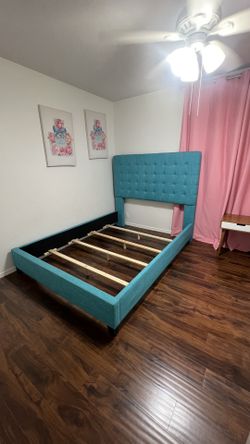 Bed Queen