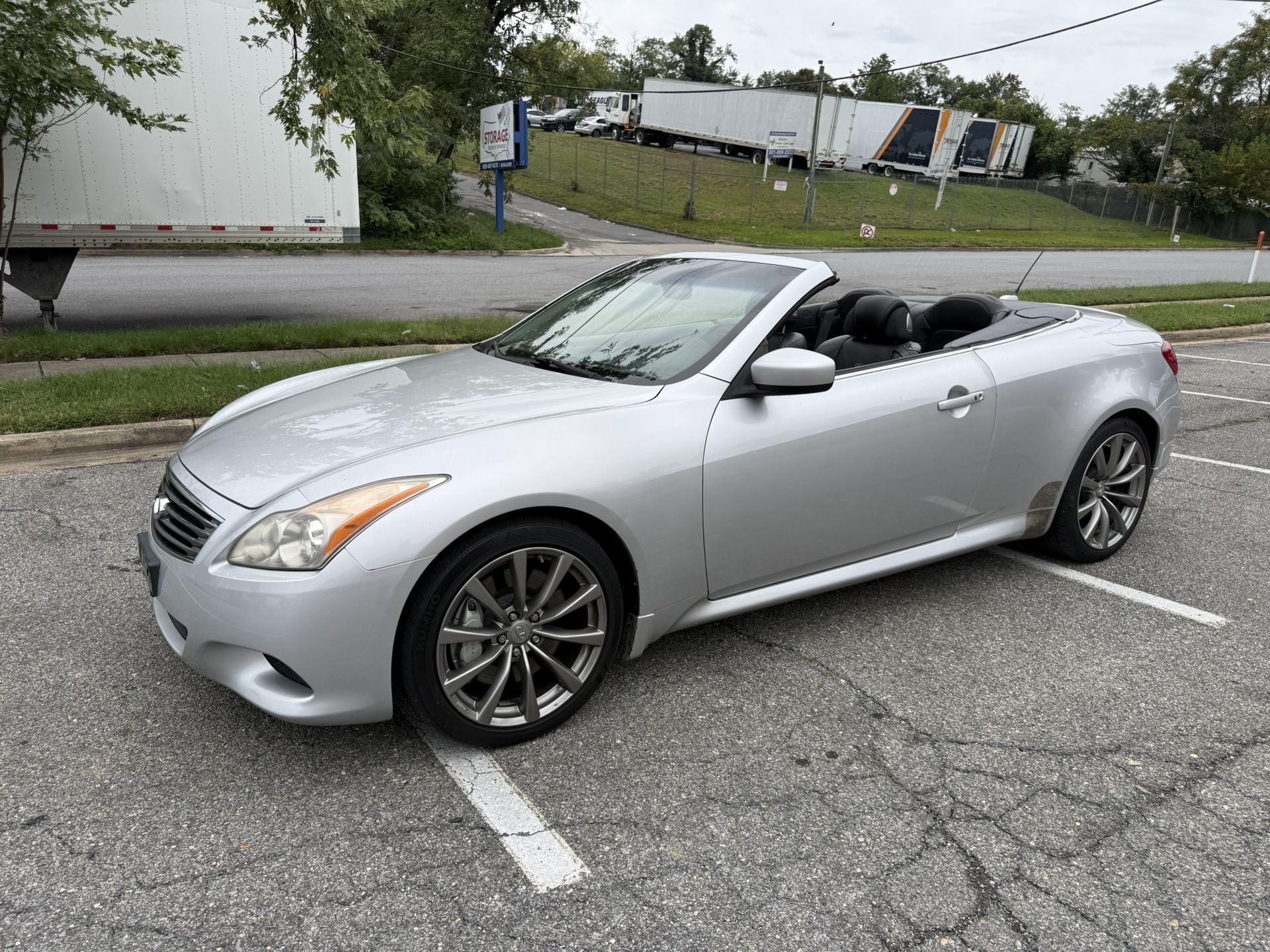 2010 Infiniti G37 Sport Convertible