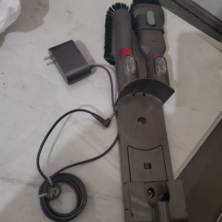 Dyson charger and wall station