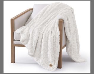 Ugg Throw