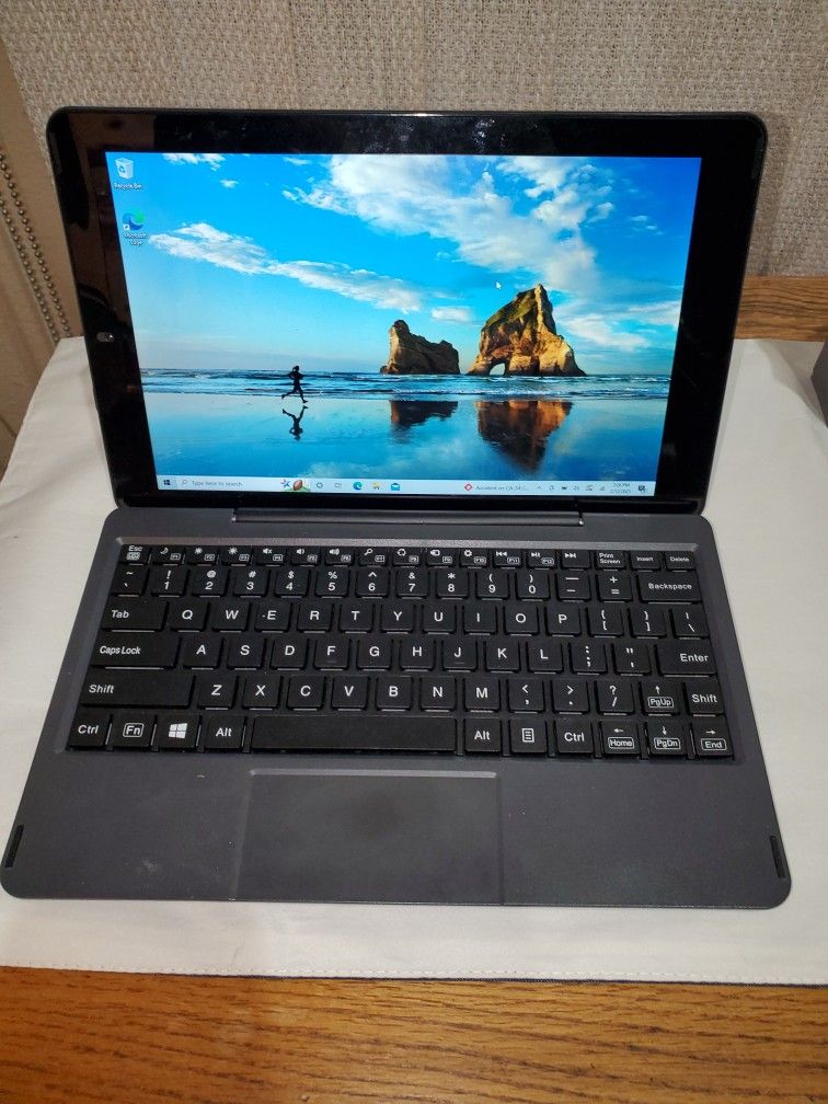 RCA Cambio 10" Mini 2-in-1 Touchscreen Laptop