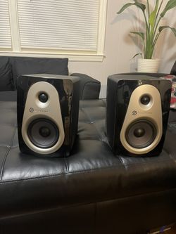Studio Monitors Barely Used $120 Pair