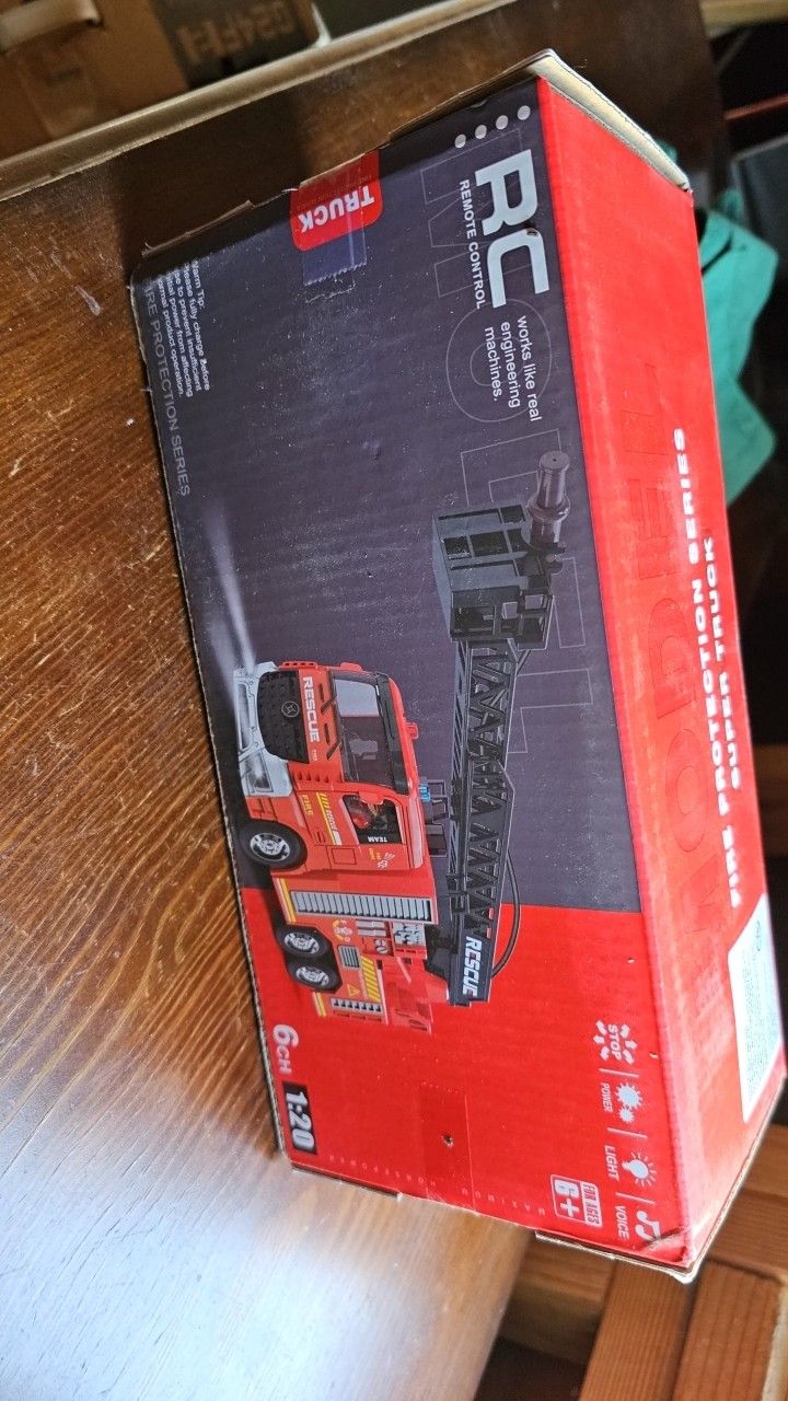 RC Firefighter Truck
