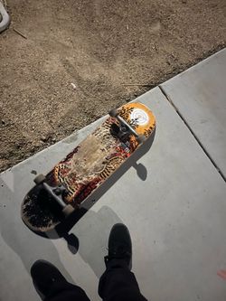 Skate board