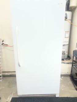 Frigidaire Full Upright Freezer