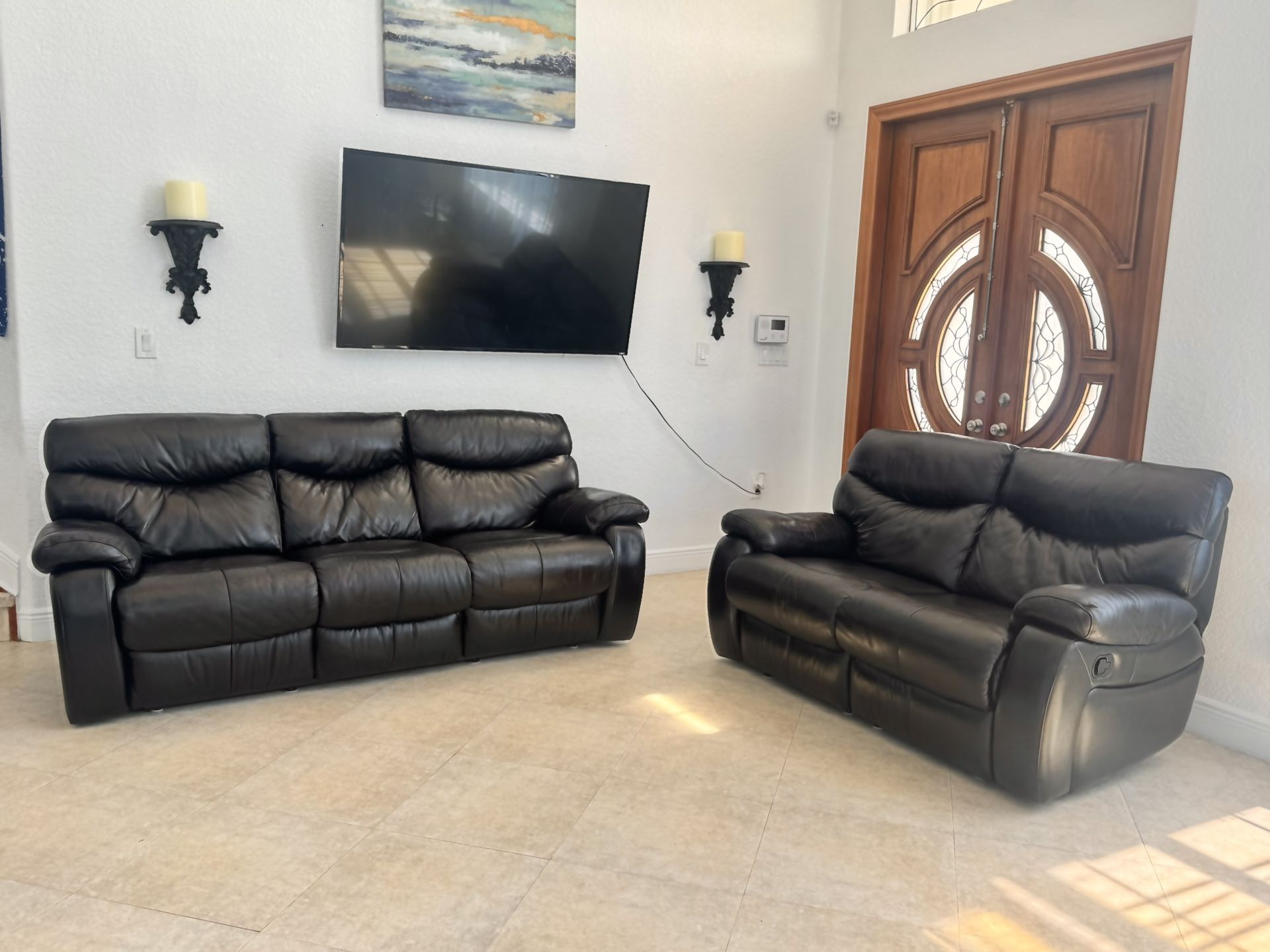 Real Leather Recliner Couch And Recliner Loveseat Excellent Condition No Rips No Tears No Scratches