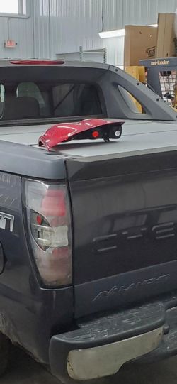 3 piece bed covers for 2005 Chevy Avalanche