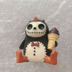 Furrybones Pen Pen the Penguin Statue