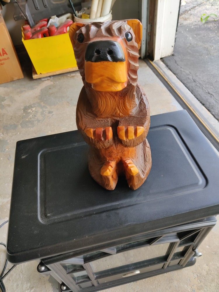 Wood Carved bear