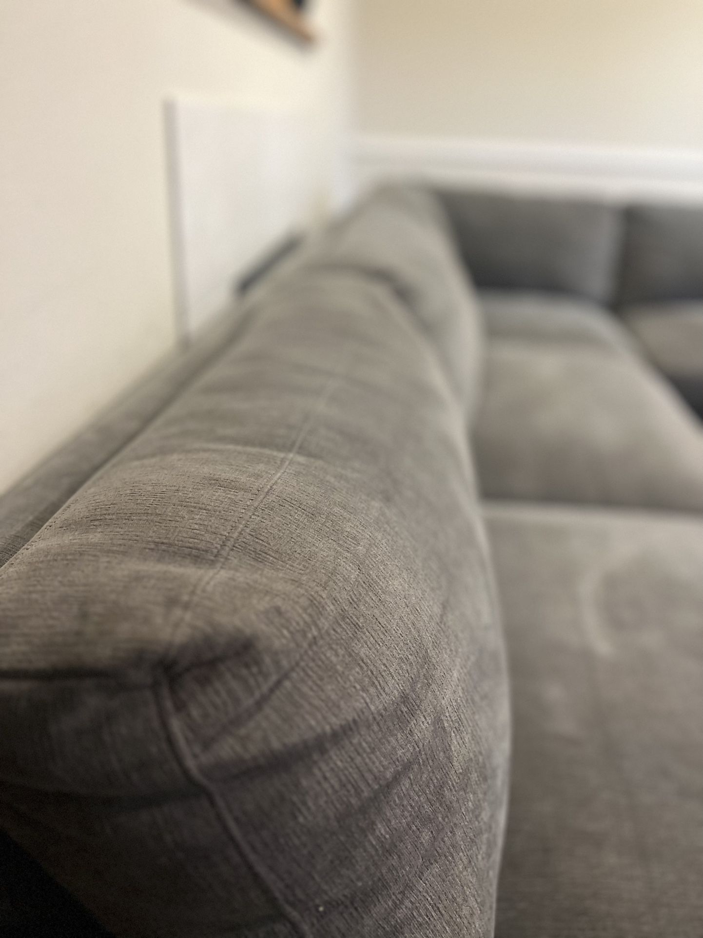 Large Gray Sectional Couch FREE DELIVERY for Sale in Portland, OR