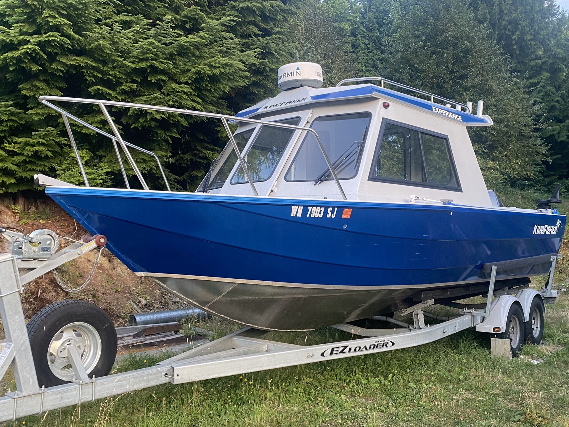 2016 Kingfisher 2425 Experience Boat 24’ for Sale in Sedrowoolley, WA