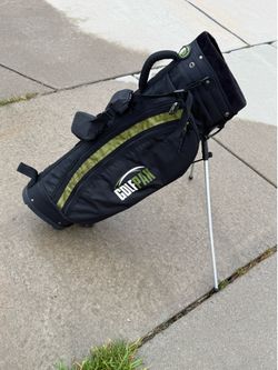 GOLF BAG LIGHTWEIGHT CARRY STAND