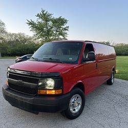 2008 Chevy Express 3500 