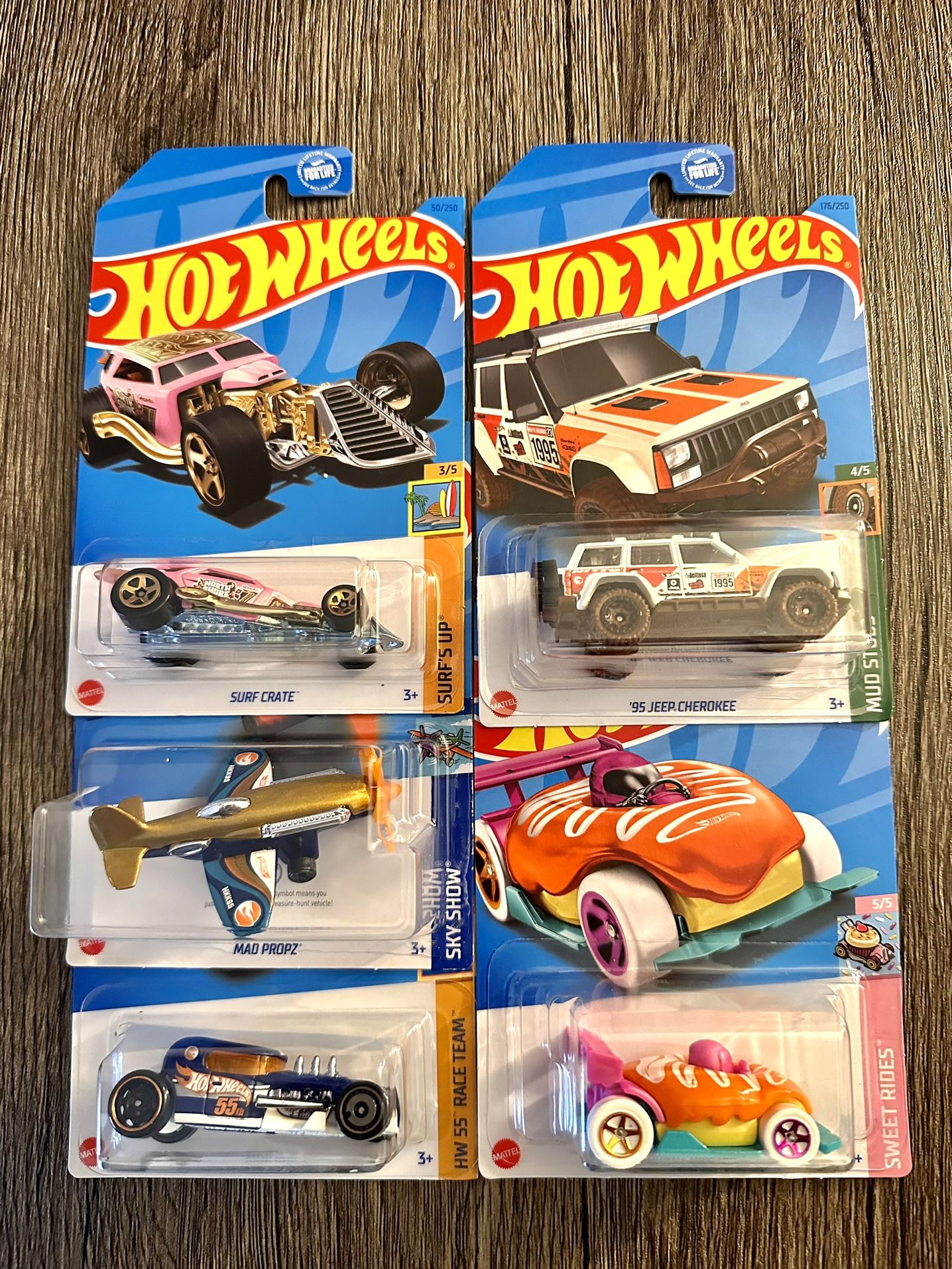 Hot Wheels Treasure Hunt