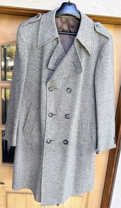1970’s -1980’s - MILLARS of Connemara (Ireland) - Virgin Wool Overcoat - Sz. 44R