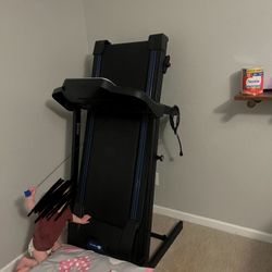 Treadmill 