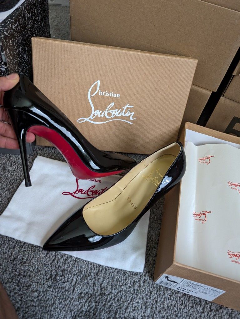Louboutin Heels Size 40 Or 9w