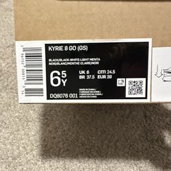 Youth 6.5 Kids - Nike Kyrie 8 GO GS Low Orca DQ8076-001 Black White Menta NIB