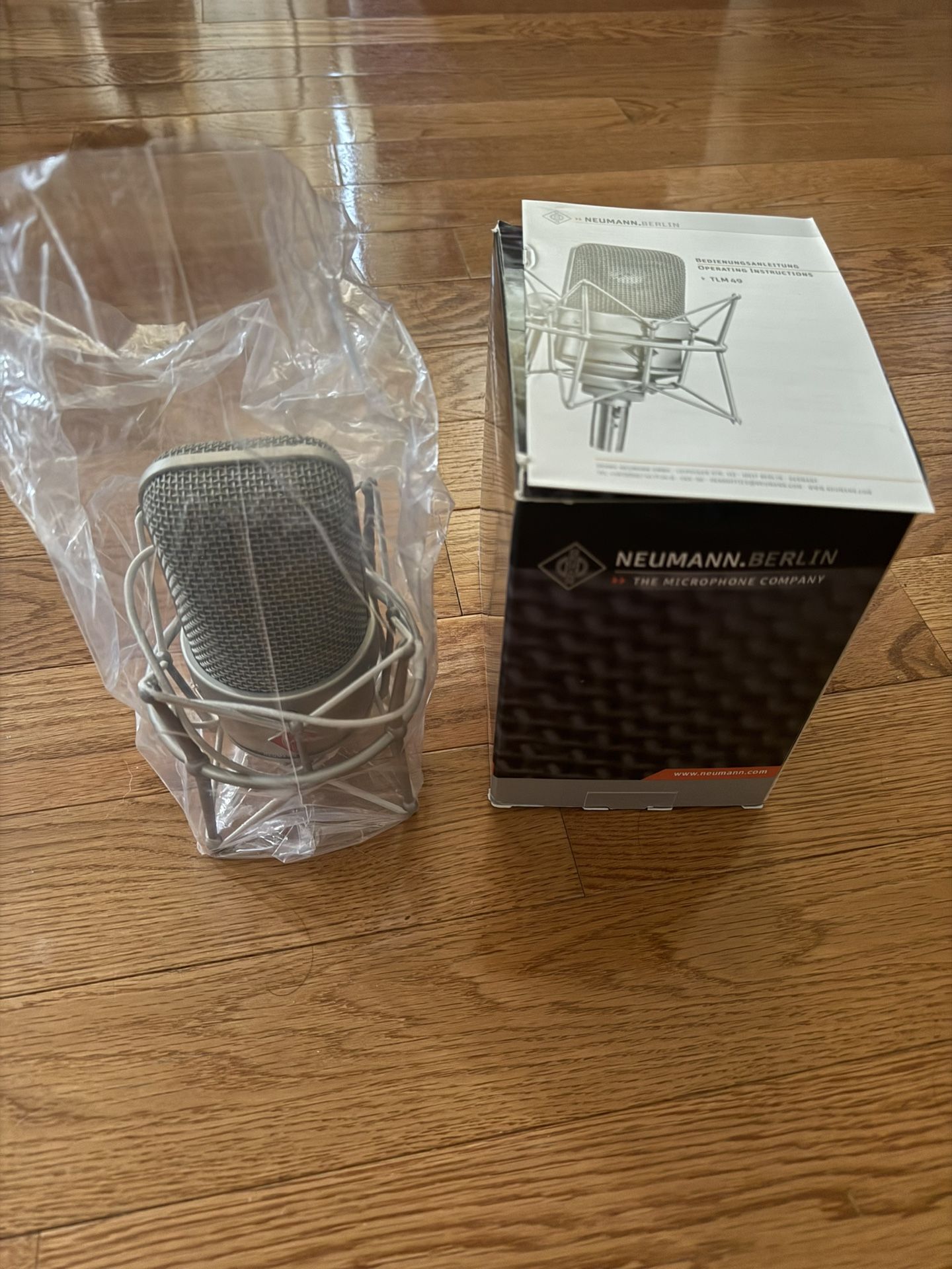 Neumann TLM 49 Cardioid Studio Condenser Microphone Set SELL/TRADE