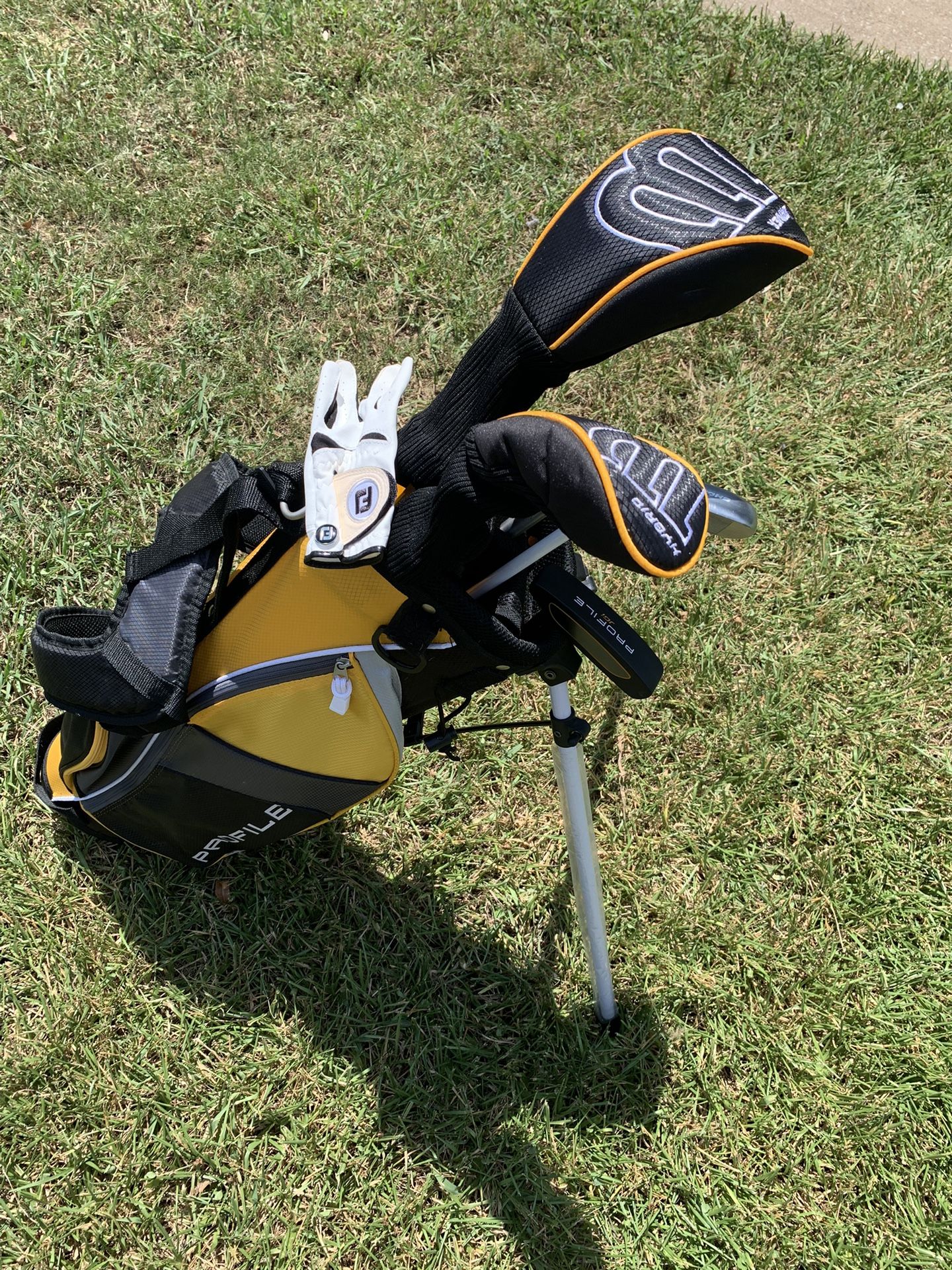 Wilson Profile Jgi Kids Complete Set