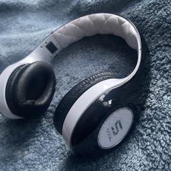 Sole By Ludacris Noise Cancelling Headphones