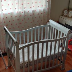 Baby Bed/ Crib 