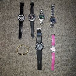 Lot Of 7 Watches Working