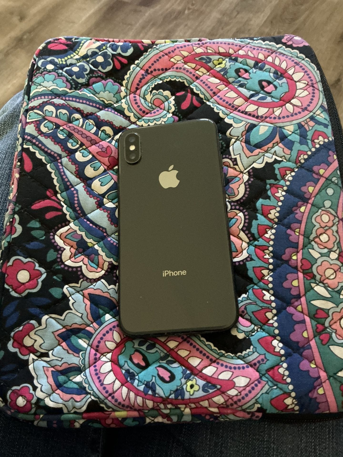 iPhone X (10)