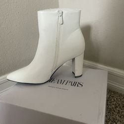 Never Worn Brand New White High Heel Boots - Ankle Boots